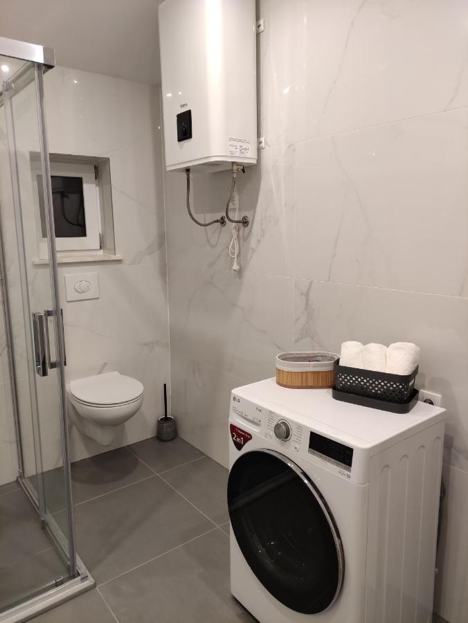 Apartment Mira 2
