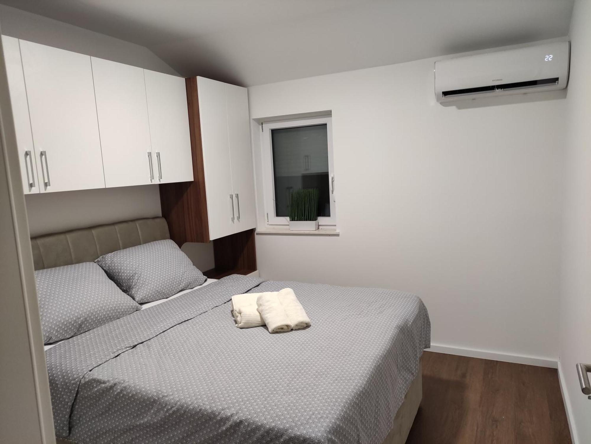 Mira 2 Apartment *